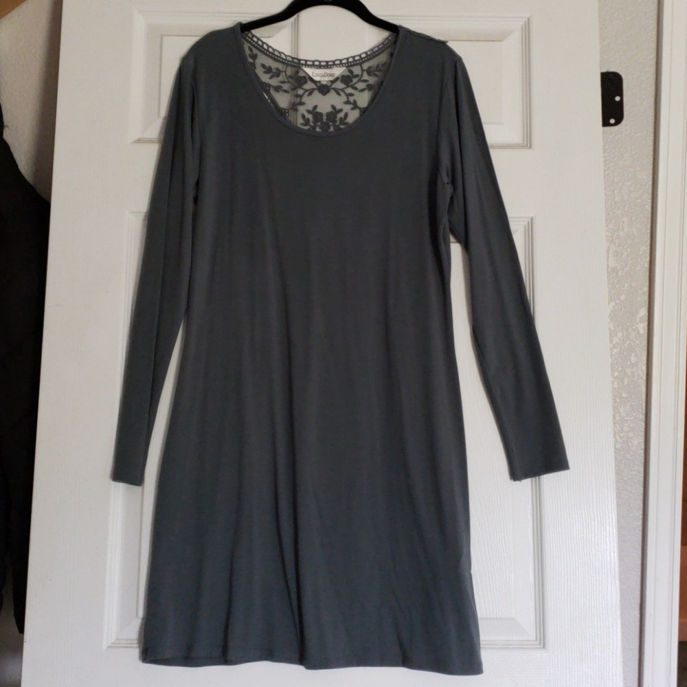 Linga Dore lace back dress